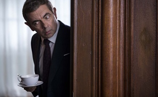 Rowan Atkinson dans Johnny English contre-attaque de David Kerr