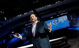 Le PDG de Salesforce, Marc Benioff, lors de la conférence Dreamforce, le 19 septembre 2012.