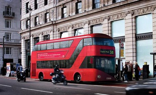 Le nouveau bus londonien entrera en service le 20 février 2012.