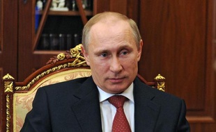 Le président russe Vladimir Poutine, le 5 mai 2014 au Kremlin, à Moscou