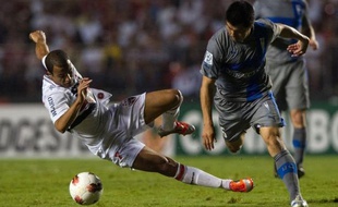 "Supporters parisiens, d'ici peu je serai avec vous, vous pouvez être certains que je vais tout donner", a indiqué dans la nuit de mercredi à jeudi l'international brésilien Lucas Moura, actuel joueur de Sao Paulo, qui rejoindra le Paris SG en janvier 2013.