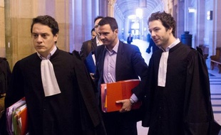 Jérôme Kerviel, 35 ans, a été condamné en première instance à trois ans de prison ferme et à des dommages et intérêts de 4,9 milliards d'euros, montant de la perte que lui impute la banque et dont il a été jugé seul responsable.