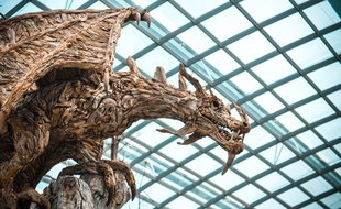 Sculpture d'un dragon. Illustration.
