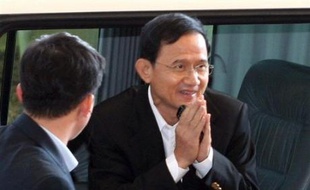 M. Somchai a déclaré qu'il acceptait cette décision "inattendue".