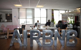 Illustration des bureaux parisiens de la société américaine Airbnb.