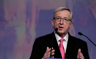 Le candidat du centre droit à la présidence de la Commission européenne Jean-Claude Juncker lors du vote du PPE à Dublin le 7 mars 2014