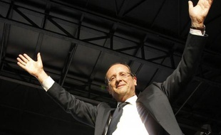 François Hollande a lancé jeudi soir lors de son dernier grand meeting de campagne à Toulouse, face à une place du Capitole noire de monde, à J-3 du second tour de la présidentielle: "La victoire, je la sens venir", tout en étant adoubé par Lionel Jospin, ex Premier ministre