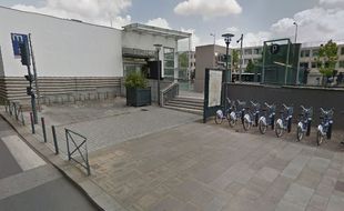 Les faits se sont déroulés lundi soir à la station de métro Henri Fréville.