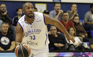 Boris Diaw, affûté, donne tout avec Levallois avant peut-être de retrouver la NBA.