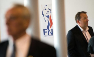 Logo du Front national à l'université d'été du FN, à Marseille, le 14 septembre 2013.
