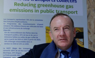 Le patron du Medef Pierre Gattaz au Bourget, en Seine-Saint-Denis, le 4 décembre 2015