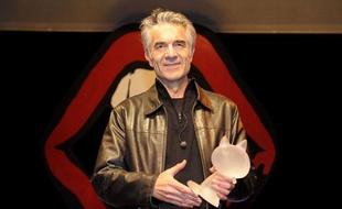 Le dessinateur Baru, remporte le grand prix du festival de bande dessinée d'Angoulême en 2010.
