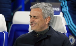 José Mourinho lors de Chelsea-Porto le 9 décembre 2015.