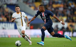 Kylian Mbappé a marqué deux buts face à Dresde.