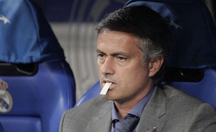 L'entraîneur du Real Madrid, José Mourinho, lors d'un match de Ligue des champions contre l'Ajax Amsterdam, le 15 septembre 2010.