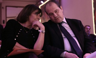 Anne Hidalgo et Jean-Christophe Cambadélis, en grande conversation, lors du lancement de la campagne des élections européennes en avril 2014.