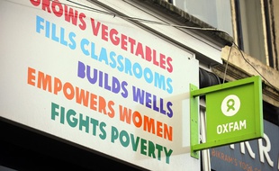 Panneau d'Oxfam, illustration.