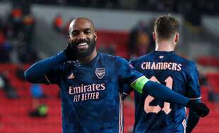 Alexandre Lacazette, double buteur et capitaine d'Arsenal jeudi soir sur la pelouse du Slavia Prague.