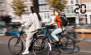 Illustration de femmes à vélo