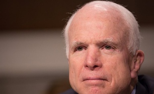Le sénateur américain John Mccain