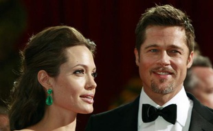 Brad Pitt et Angelina Jolie à la cérémonie des Oscars le 22 février 2009