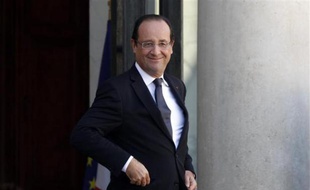 François Hollande sur le perron de l'Elysée, le 15 octobre 2012.