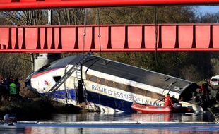 Un TGV déraille en Alsace