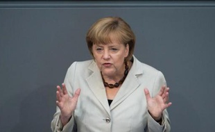 La chancelière allemande Angela Merkel a plaidé jeudi pour donner "une chance d'avenir" aux jeunes Européens au chômage, estimant quelques heures avant le début d'un sommet à Bruxelles qu'il était du devoir des responsables européens de les aider.