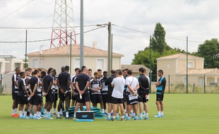 Le groupe des Girondins lors de la reprise de l'entraînement au Haillan, le 29 juin 2016.