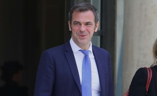 Le ministre de la Santé,
Olivier Veran