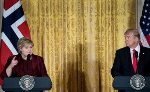 Donald Trump avec la Première ministre norvégienne, Erna Solberg, le 10 janvier à la Maison Blanche.