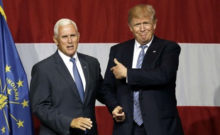Donald Trump et le gouverneur de l'Indiana, Mike Pence, lors d'un meeting le 12 juillet 2016.