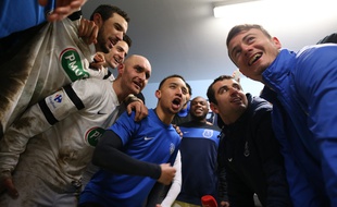 Les joueurs de Granville fêtent leur victoire sur Bourg-en-Bresse le 9 février 2016.
