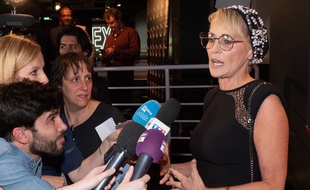 Sharon Stone à la première du film «An Undeniable Voice» à Paris, le 25 juin 2018.