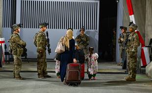Des soldats américains à l'aéroport de Kaboul, en Afghanistan, le 23 août 2021.