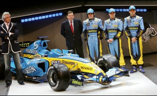 Renault veut bien sûr conserver sa double couronne mondiale pilotes-constructeurs en 2006, mais entre le départ certain de son champion Fernando Alonso et les incertitudes concernant l'avenir de l'écurie en Formule 1 dès 2007, le défi ressemble à une véritable gageure.