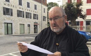 Le père Pierre Vignon avait publiquement demandé la démission du cardinal Philippe Barbarin