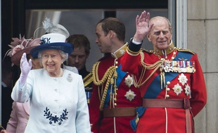 La reine Elizabeth II et le Prince Philip à Buckingham en juin 2014.