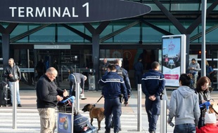 Les appels d'offres pour les privatisations des aéroports de Lyon et Nice ont été publiés la semaine dernière