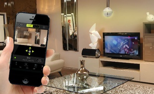 Les solutions pour surveiller sa maison à distance sont plébiscitées par les Français.