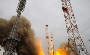 Le décollage de la fusée Proton qui a propulsé la sonde ExoMars 2016, le 14 mars 2016, depuis Baikonour (Kazakhstan).