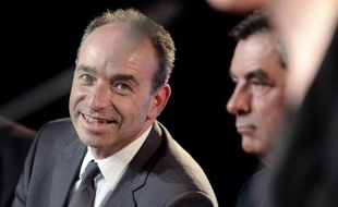 Le président de l'UMP Jean-François Copé et l'ancien Premier ministre François Fillon en meeting à Strasbourg, le 5 mars 2014