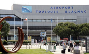 Aéroport de Toulouse-Blagnac, le mai