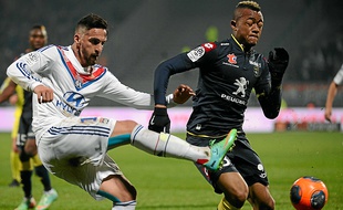Miguel Lopes (à gauche) faisait l'objet d'un prêt de la part du Sporting Portugal.