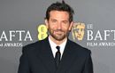 Bradley Cooper révèle la drôle de routine télé de Jay-Z