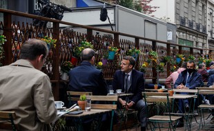 Emmanuel Macron et Jean Castex se sont retrouvés en terrasse ce mercredi 19 mai.