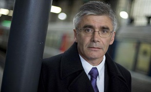 Gilbert Vendé est atteint de la maladie de Parkinson.