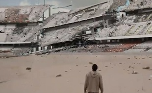 Un Camp Nou dévasté dans le film