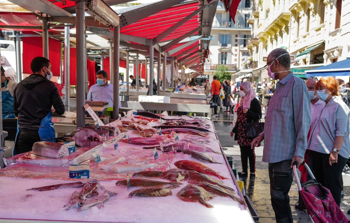 Un commerçant ne peut pas refuser un paiement en espèces à cause du Covid19