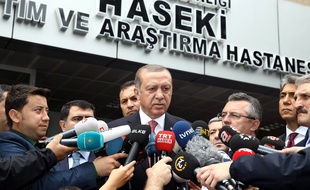 Le président turc Recep Tayyip Erdogan a désigné les rebelles kurdes du PKK comme responsables de l’attentat à la voiture piégée mardi 7 juin 2016 à Istanbul.